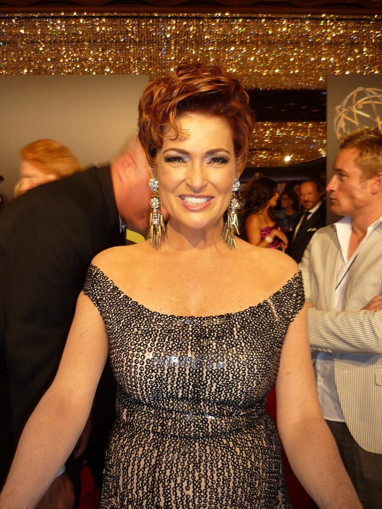 Carolyn Hennesy 8