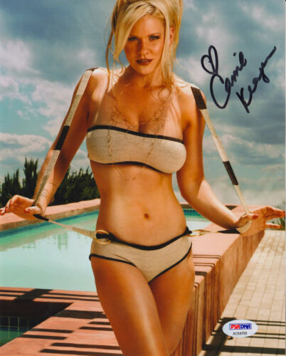 Carrie Keagan 5