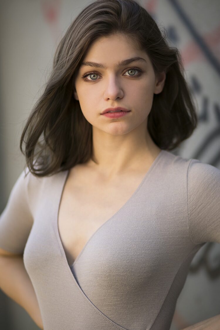 Catharine Daddario 14