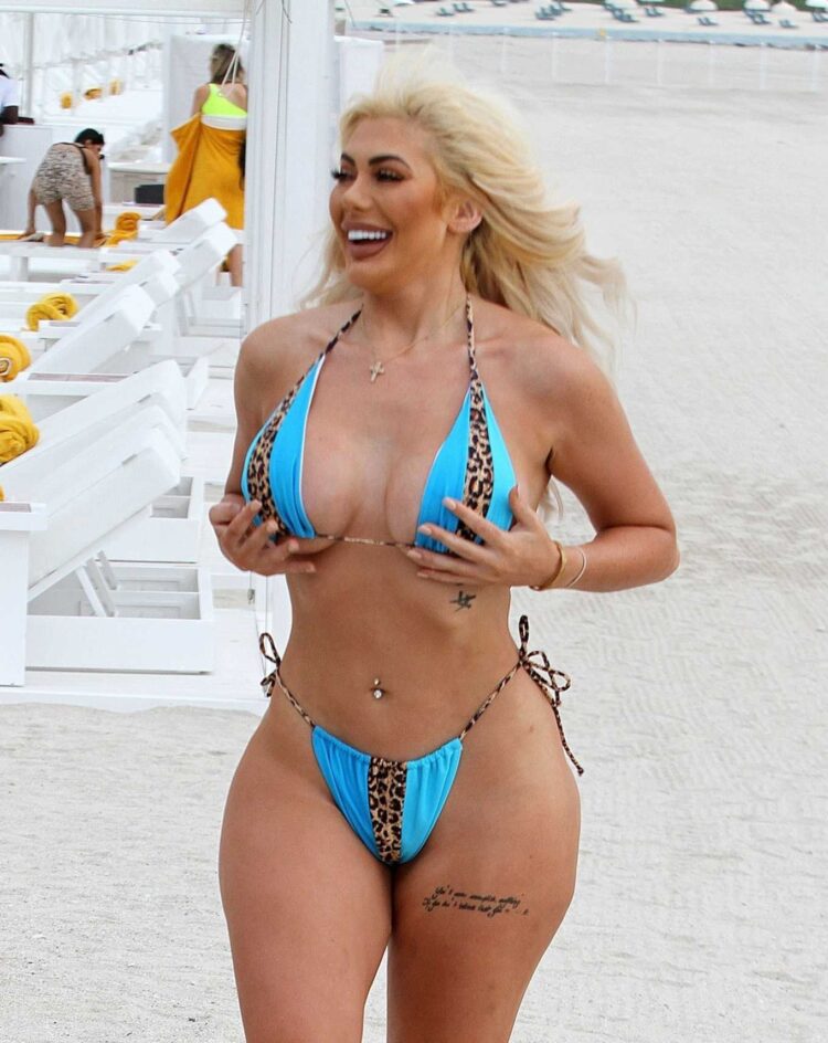 Chloe Ferry 9