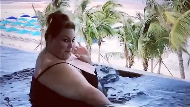 Chrissy Metz 3