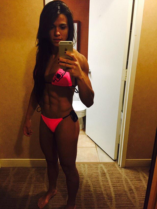 Claudia Gadelha 1