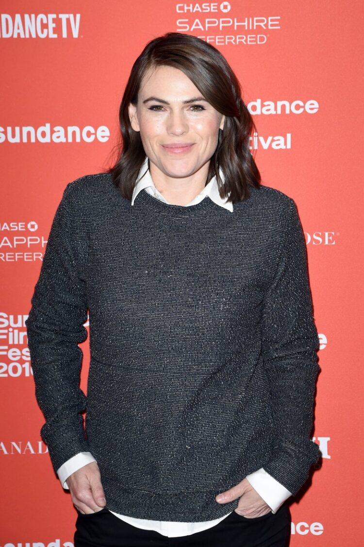 Clea Duvall 7