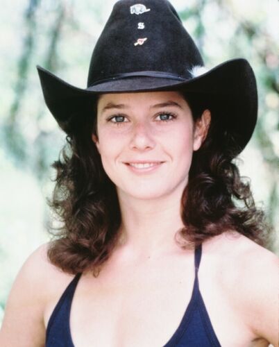 Debra Winger 4