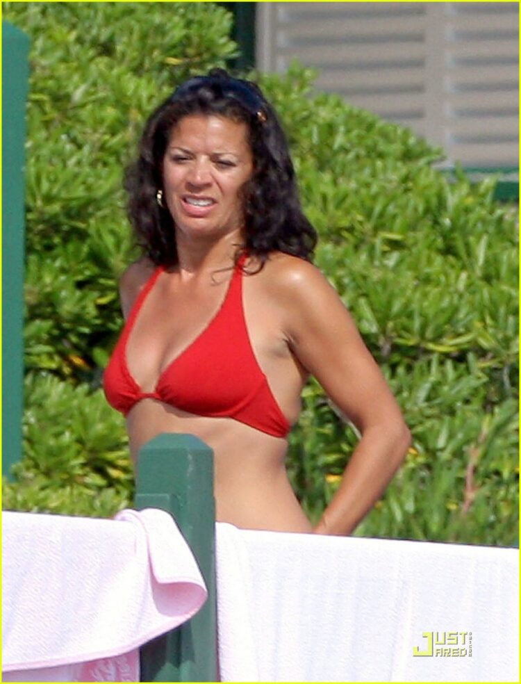 Dina Eastwood 2