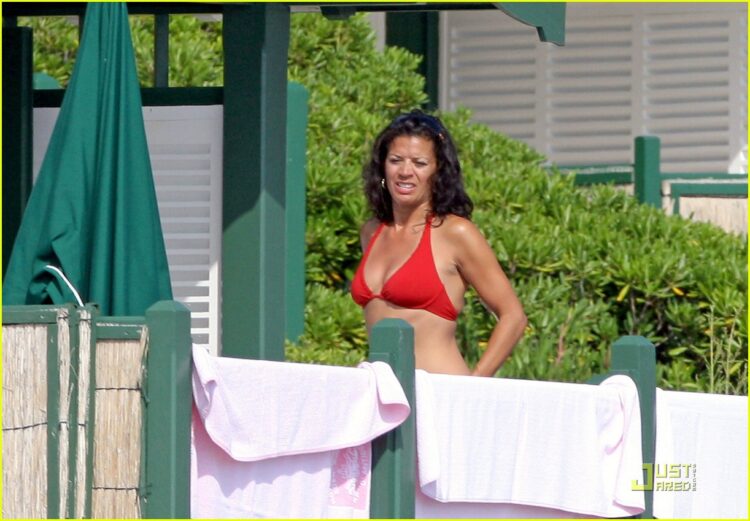 Dina Eastwood 7