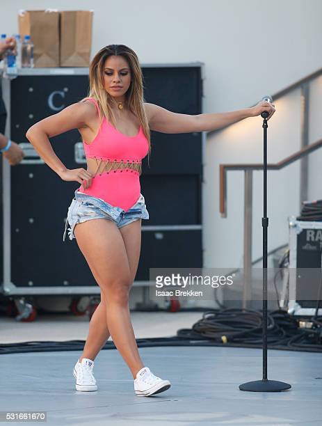 Dinah Jane 8