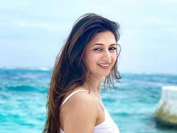 Divyanka Tripathi 1