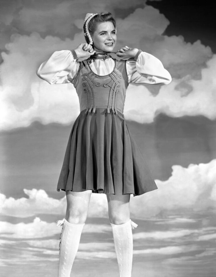 Dorothy McGuire 8