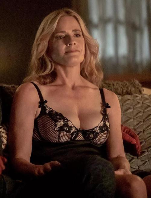 Elisabeth Shue 7