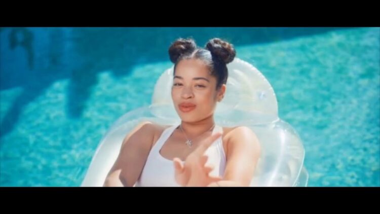 Ella Mai 9