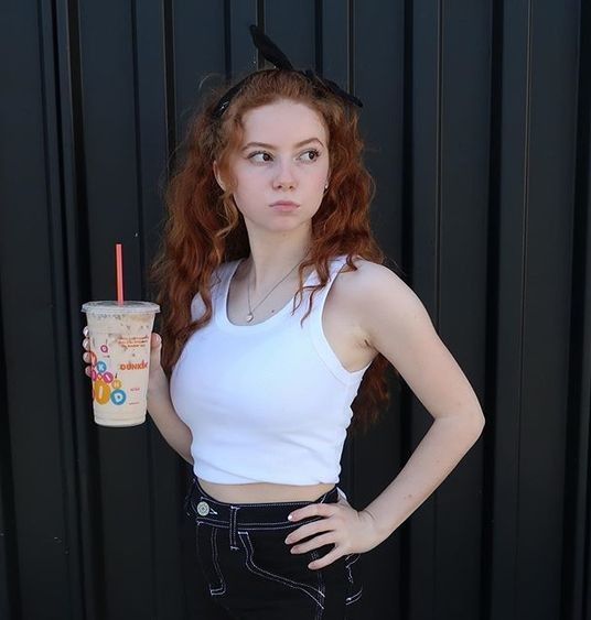 Francesca Capaldi 9