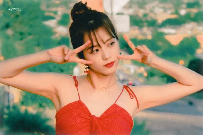 Jisoo 4