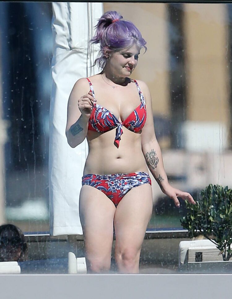 Kelly Osbourne 1