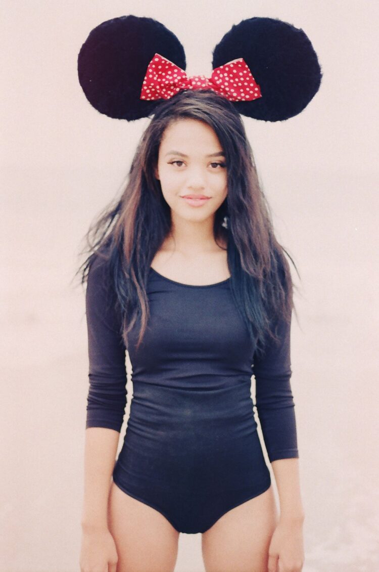 Kiersey Clemons 4