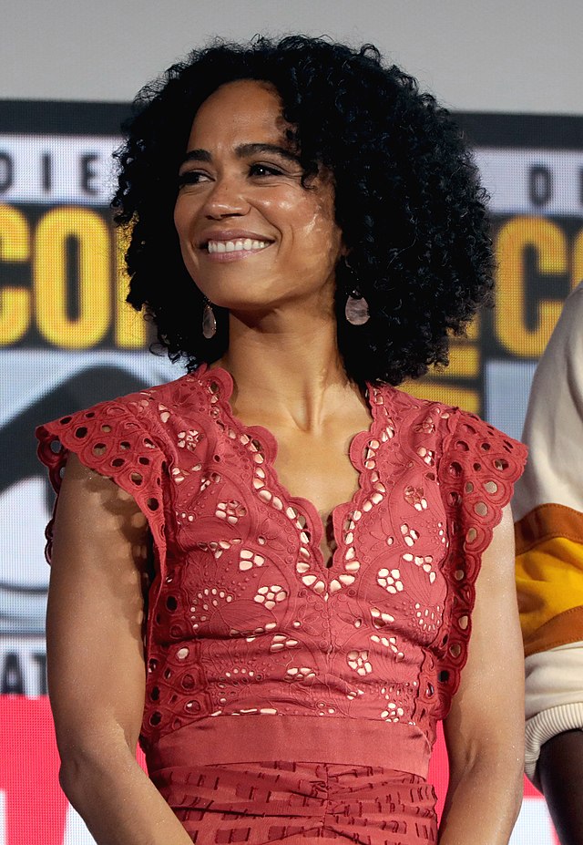 Lauren Ridloff 7