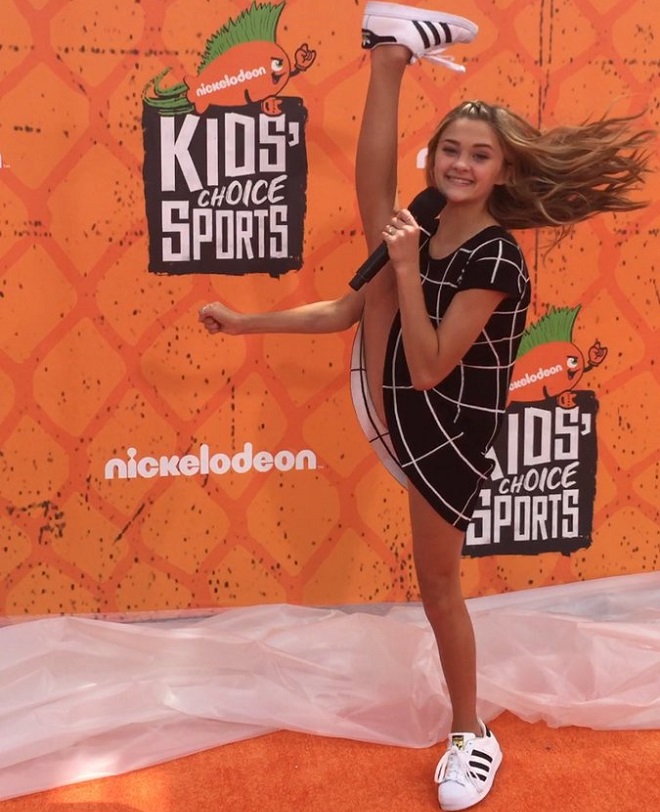 Lizzy Greene 9