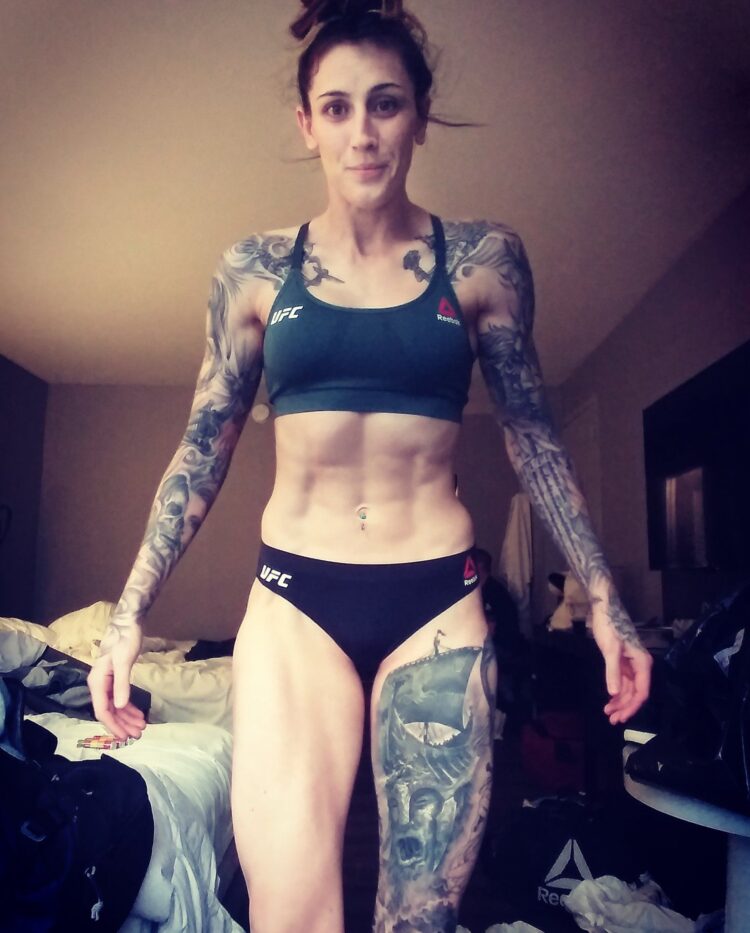 Megan Anderson 3