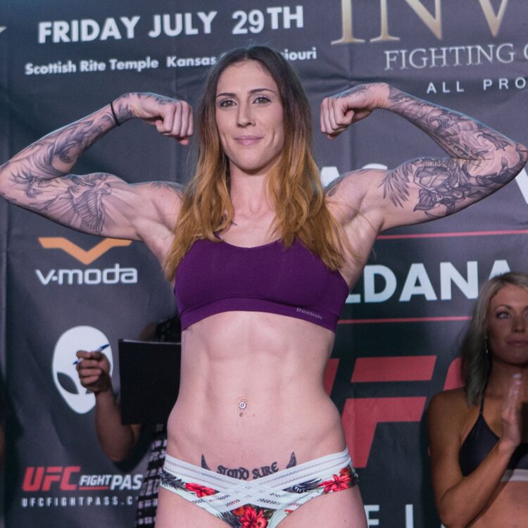 Megan Anderson 6