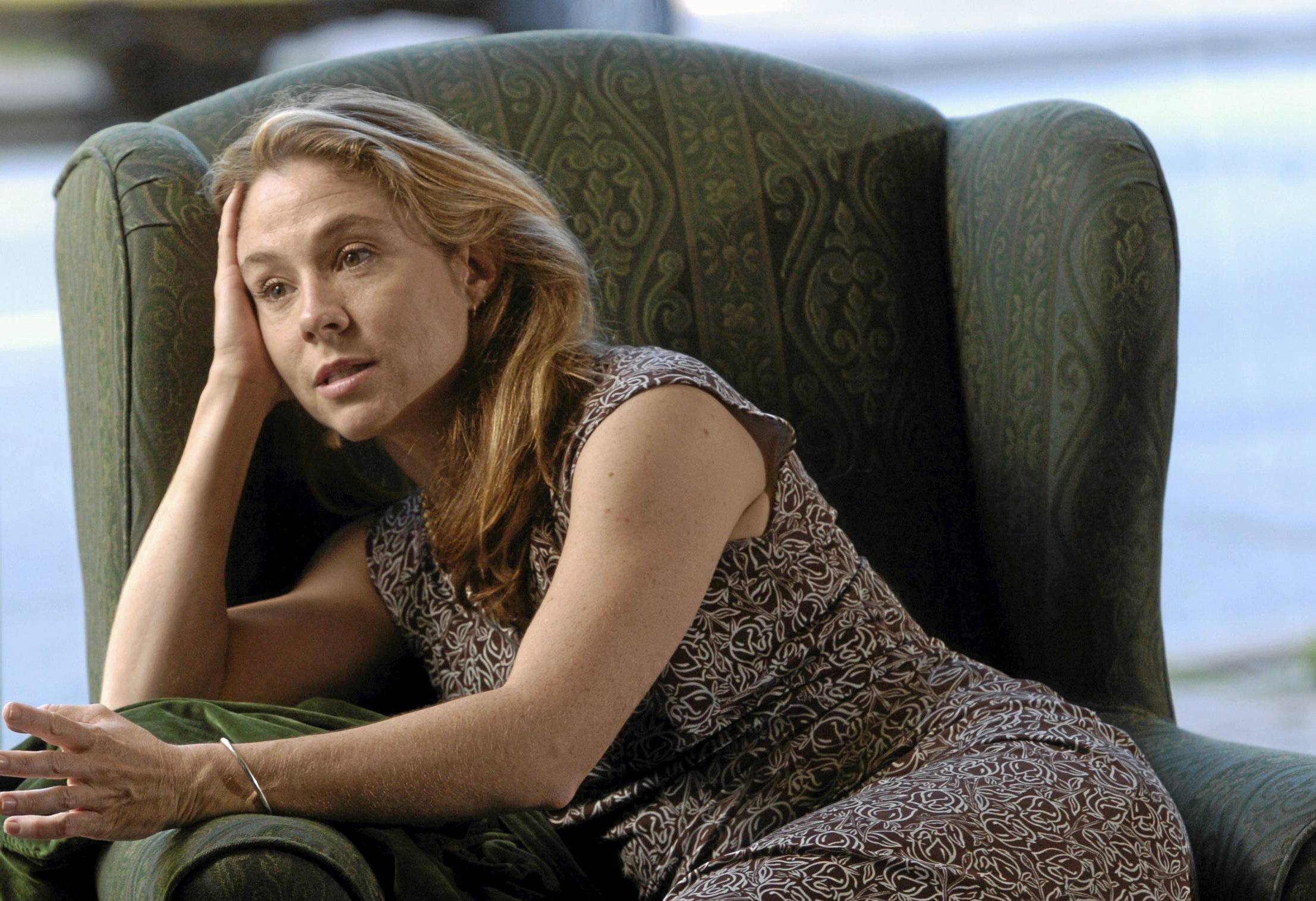 Megan Follows