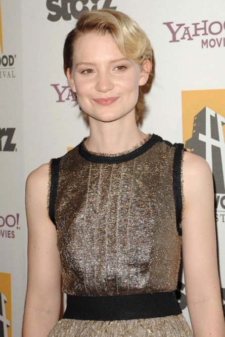 Mia Wasikowska 3