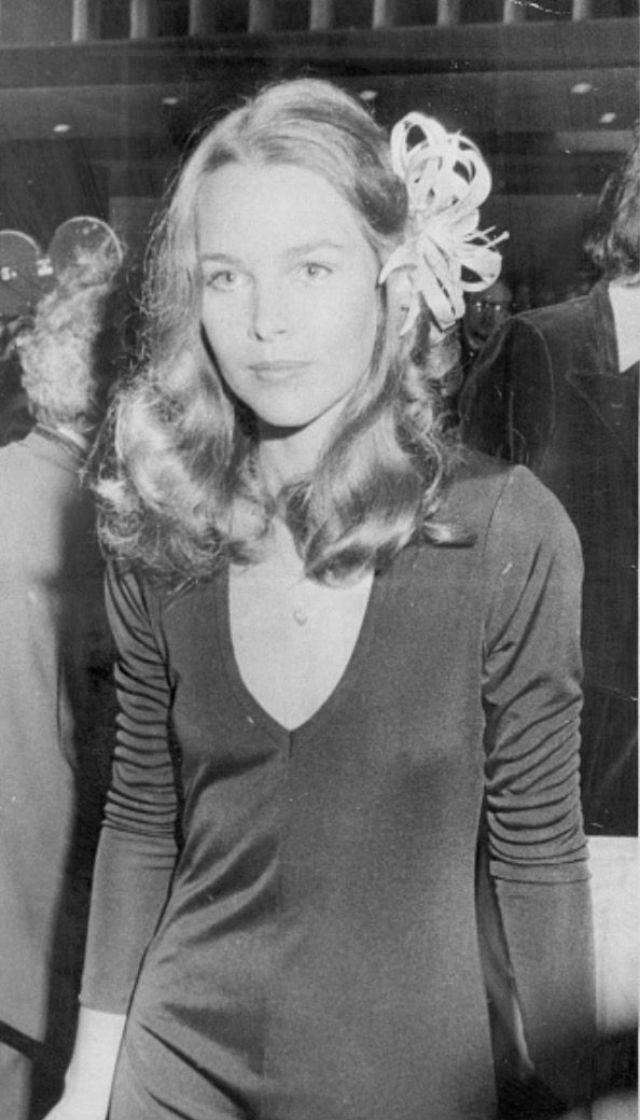 Michelle Phillips 8