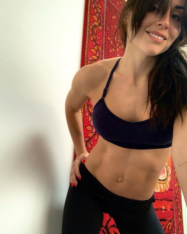 Zuria Vega 8