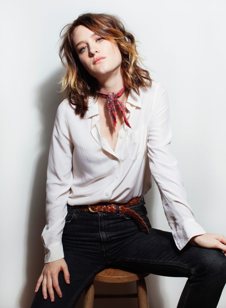 Mackenzie Davis 5