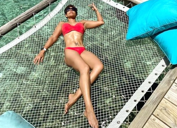 Mandira Bedi 7