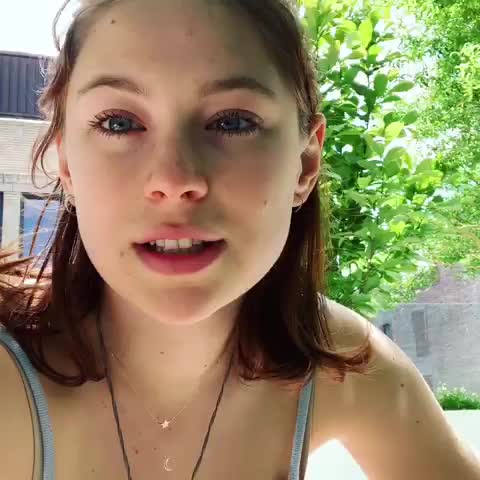 Mina Sundwall 6