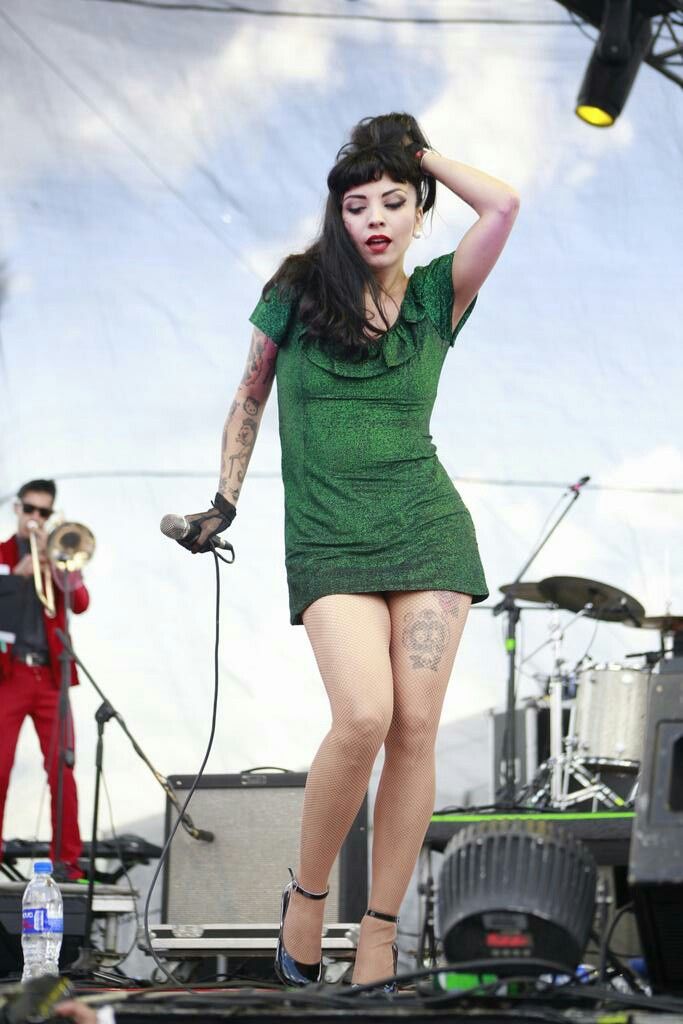 Mon Laferte 1