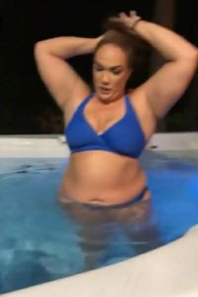 Nia Jax 8