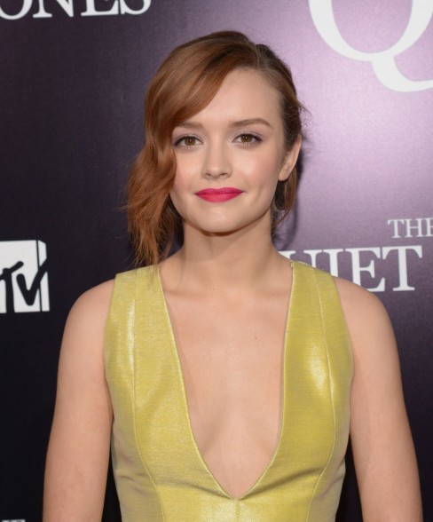 Olivia Cooke 9