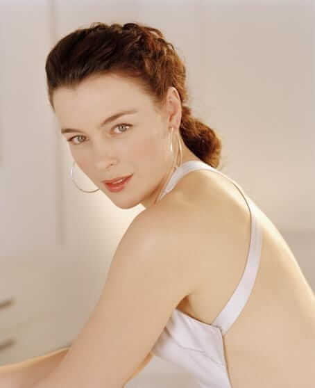 Olivia Williams 9