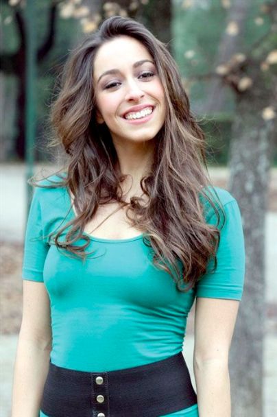 Oona Chaplin 8