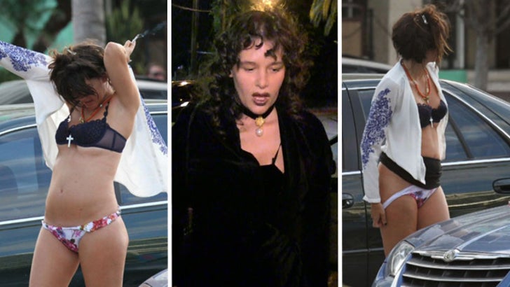 Paz De la Huerta 6