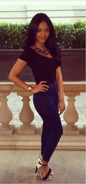 afshan azad 3