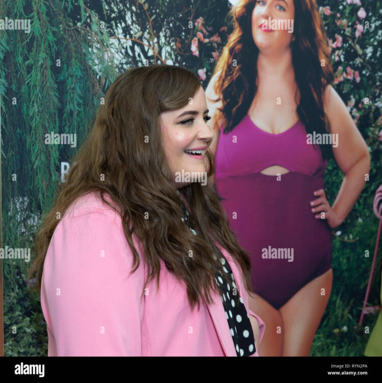 aidy bryant 9