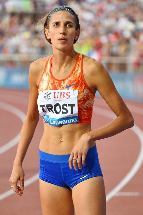 alessia trost 4