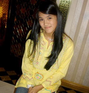 alyssa soebandono 4