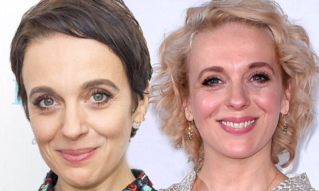 amanda abbington bikini pics 2