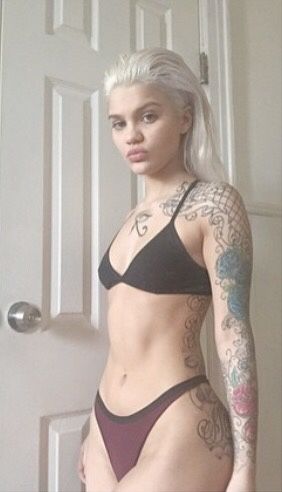 amina blue