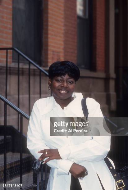 angie stone 8