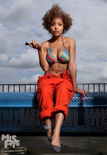 antonia thomas 6