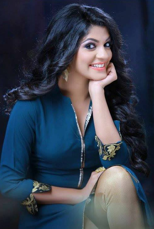 aparna balamurali 3