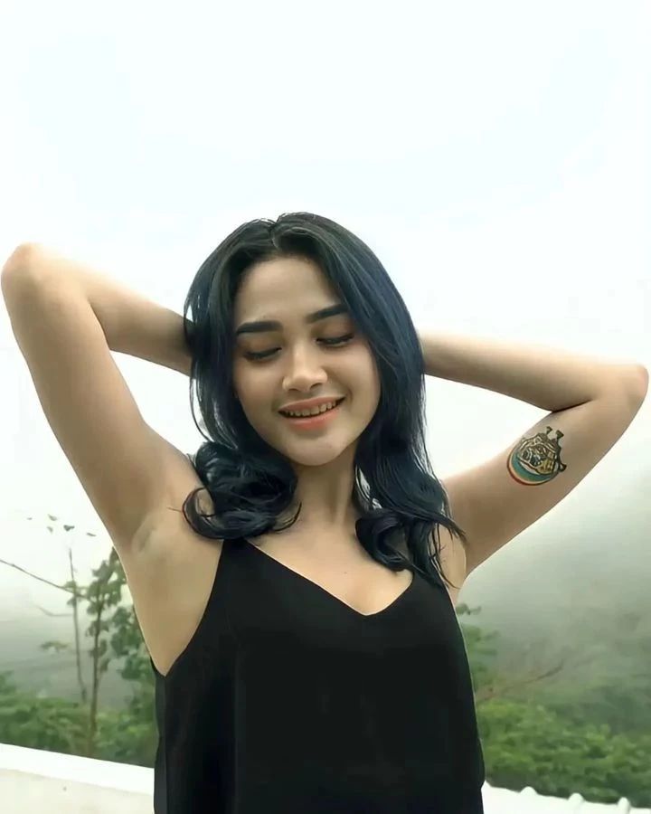 arlida putri 5