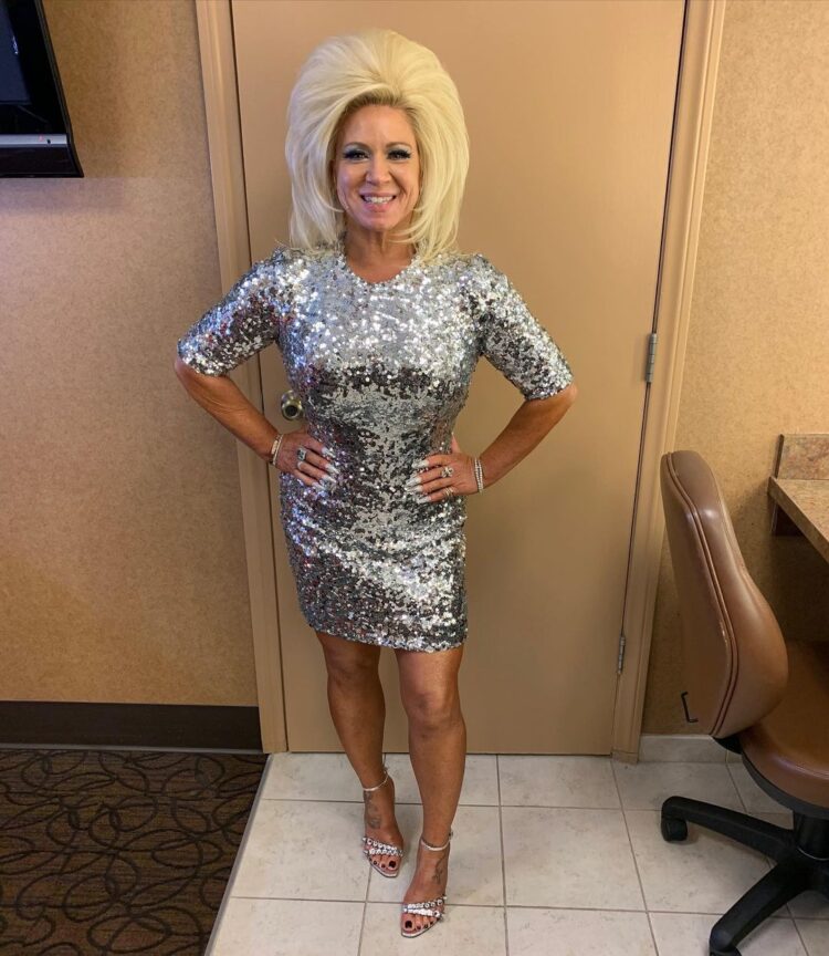 theresa caputo 9