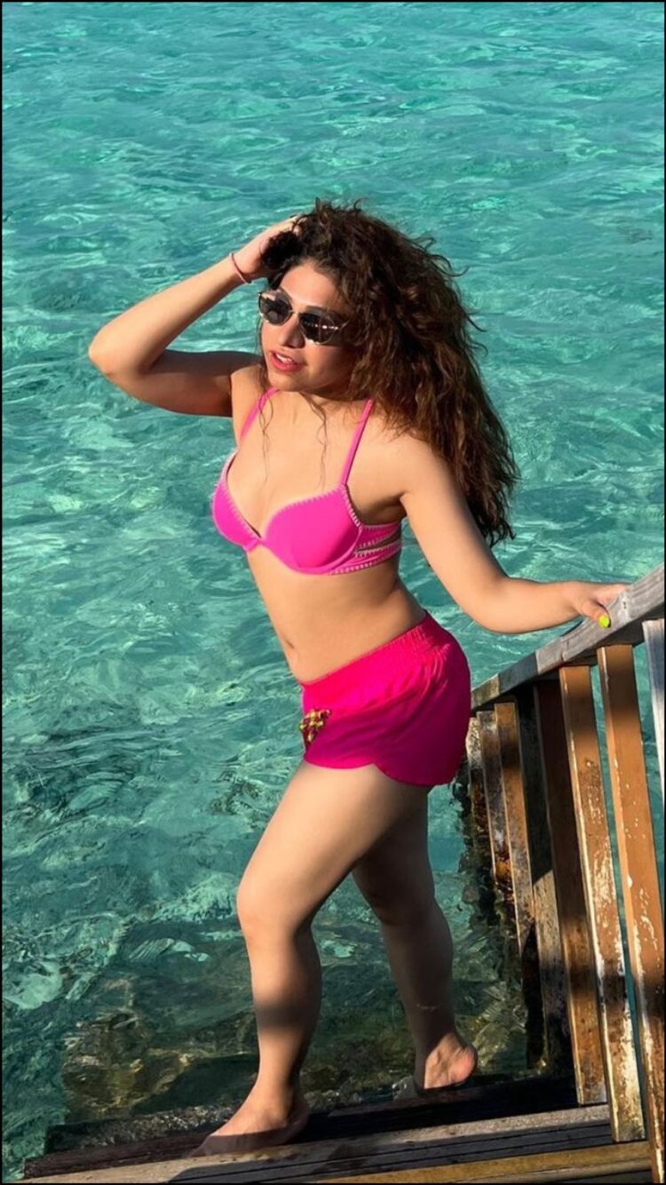 tulsi kumar 3