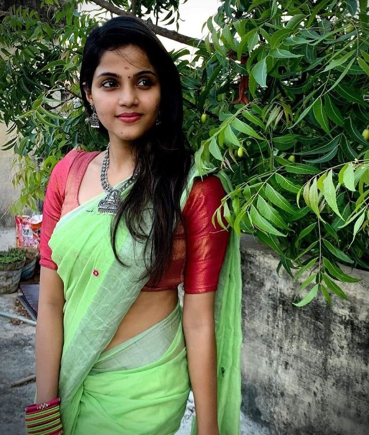 vaishali thaniga 1