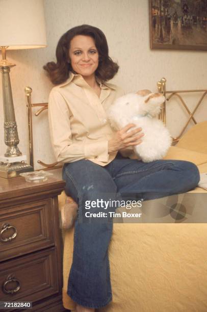 valerie harper 5